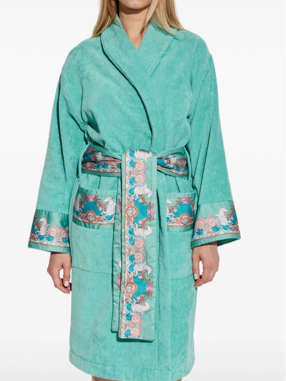 Versace Turquoise Coral Theatre Terry Bath
Robe with Printed Trim